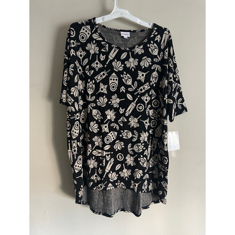 LuLaRoe Women’s Irma Tunic Top Size XL